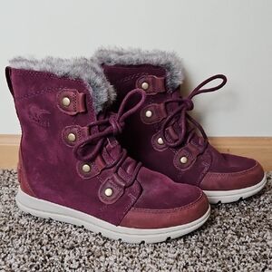 Sorel Burgundy Joan Winter Boots